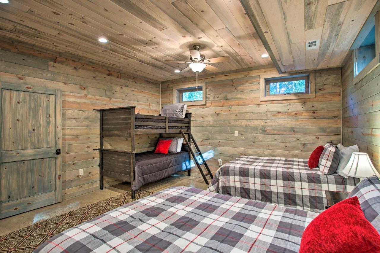 Luxe Broken Bow Cabin Game Room, Fire Pit And Deck! Exterior foto