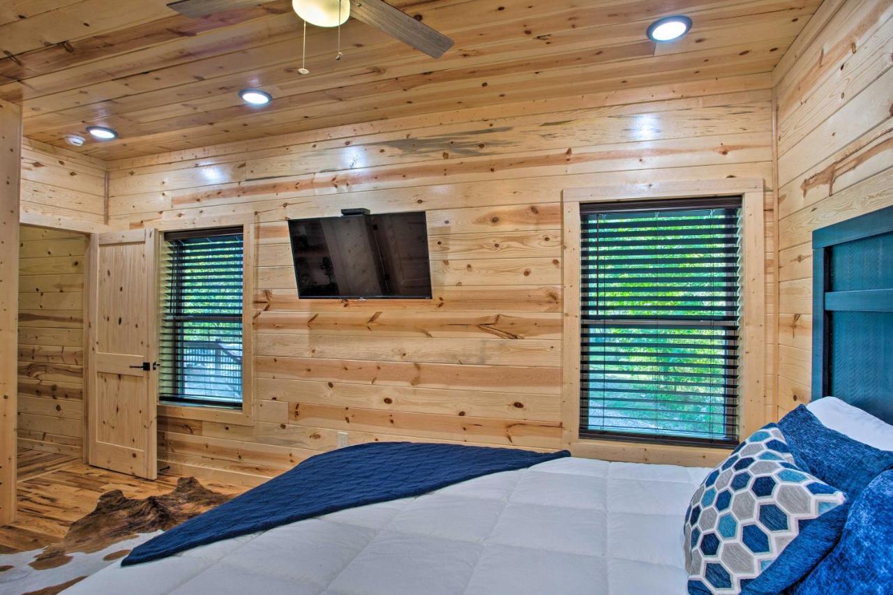 Luxe Broken Bow Cabin Game Room, Fire Pit And Deck! Exterior foto